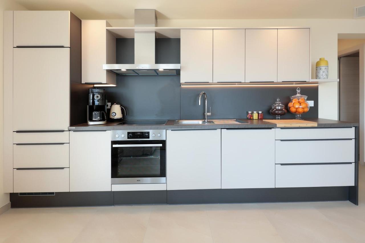 Sunny Icici- Sun Apartment